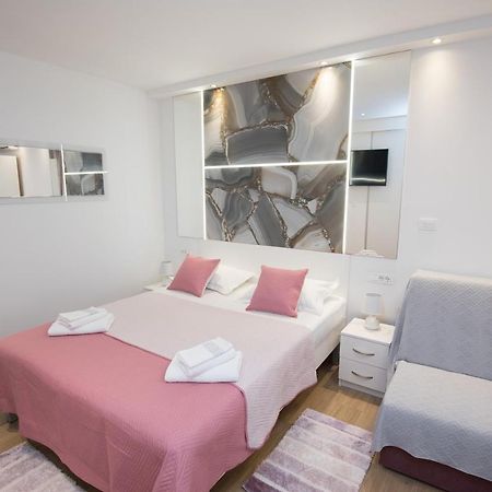 Luxury Studio Apartment Honeymoon Split Eksteriør billede