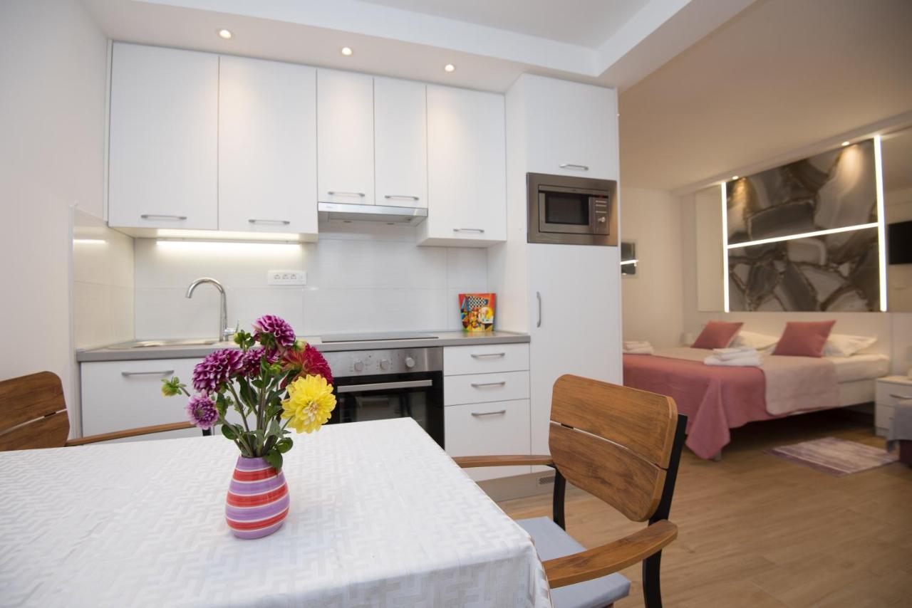 Luxury Studio Apartment Honeymoon Split Eksteriør billede