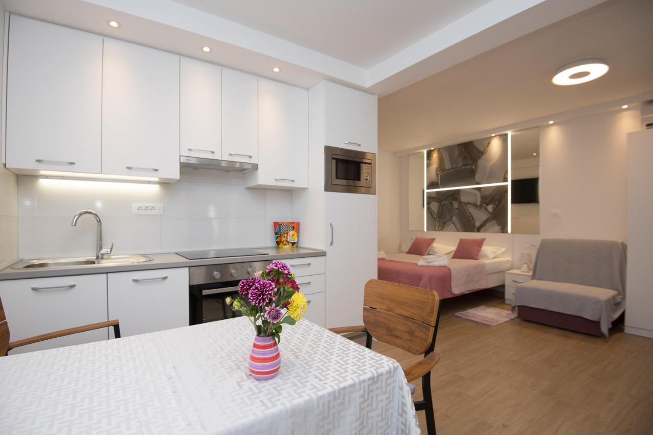 Luxury Studio Apartment Honeymoon Split Eksteriør billede