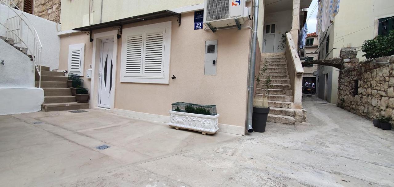 Luxury Studio Apartment Honeymoon Split Eksteriør billede